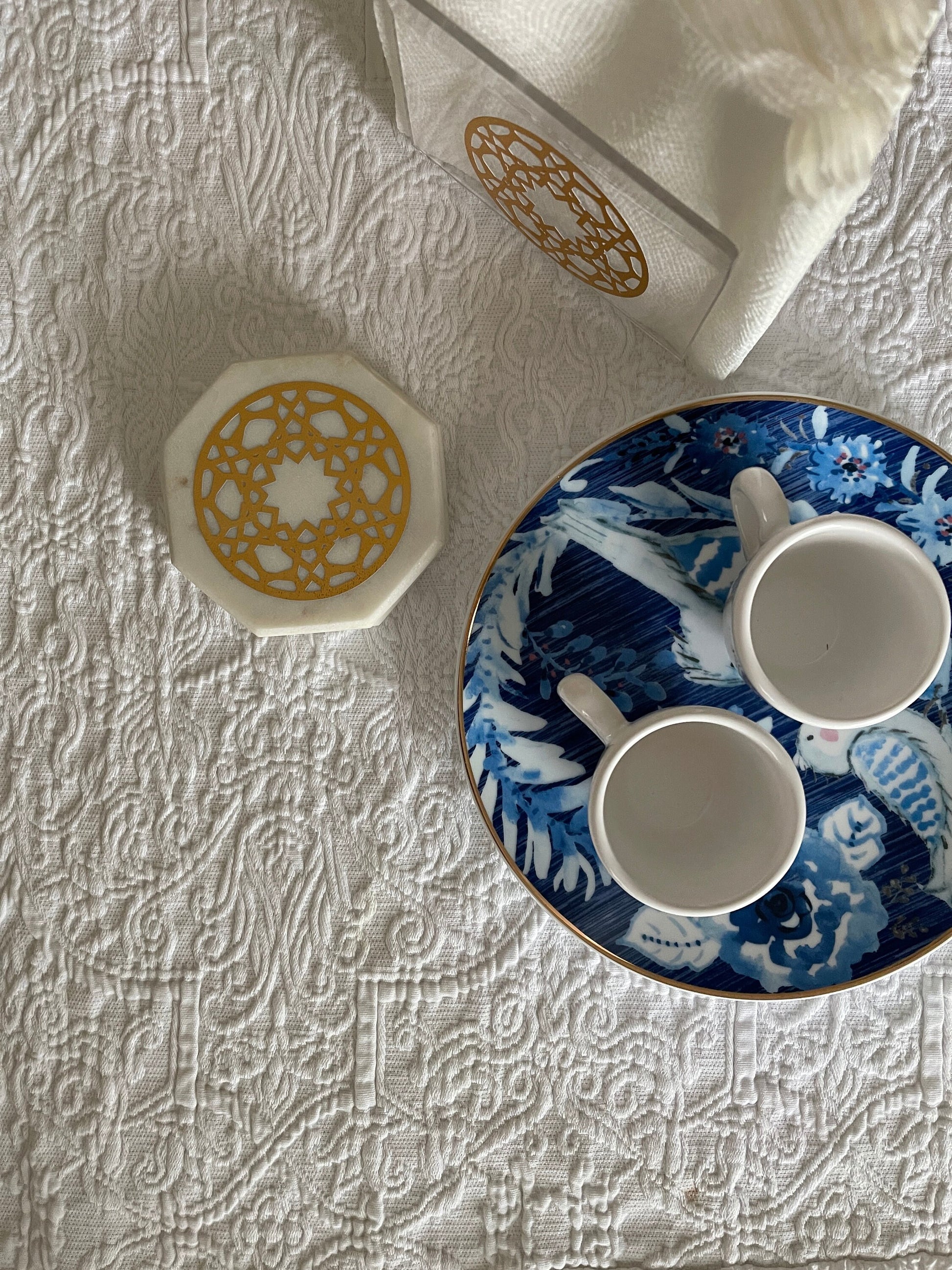 Arabic napkin holder - acrylic napkin holder with islamic round design