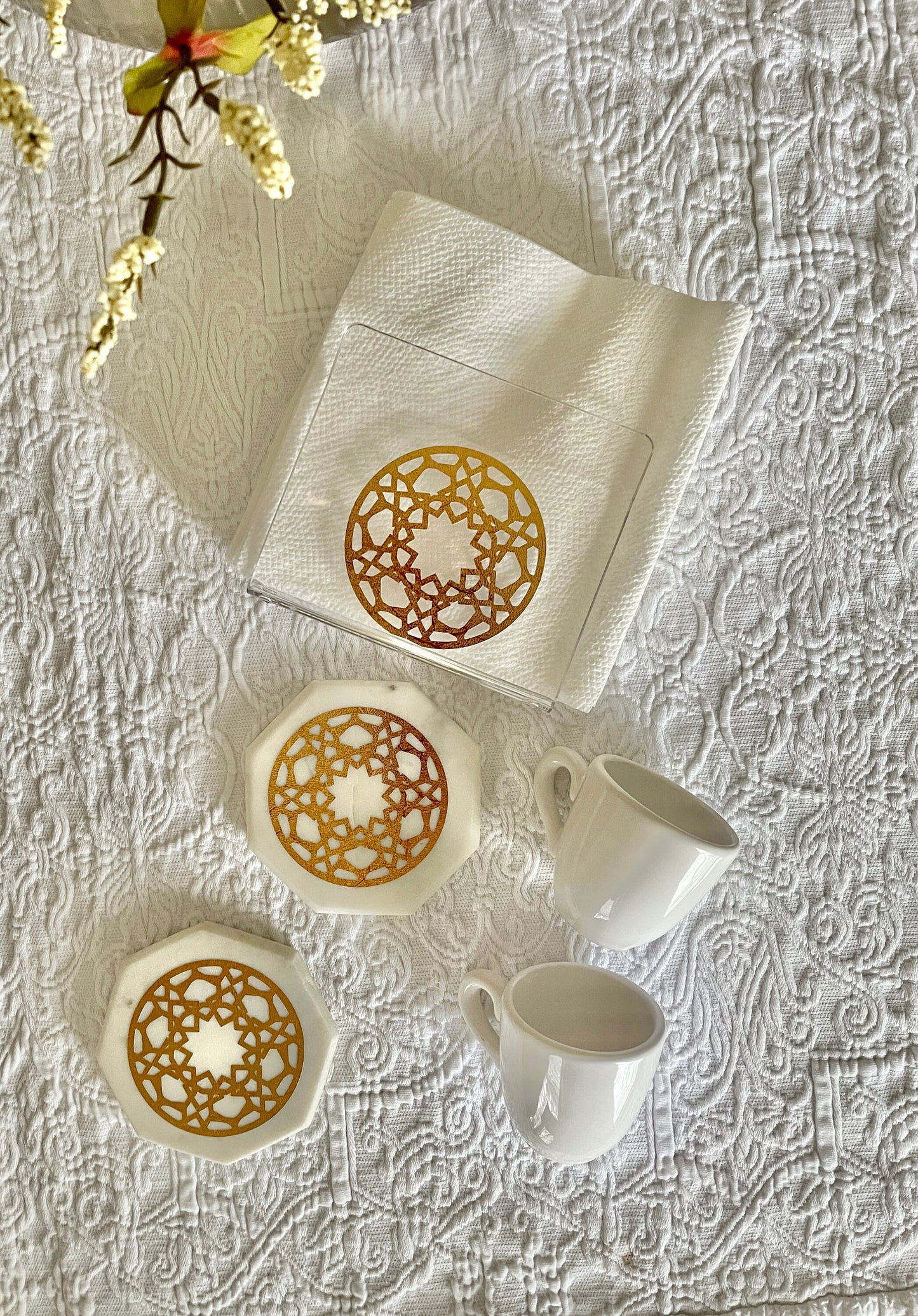 Arabic napkin holder - acrylic napkin holder with islamic round design