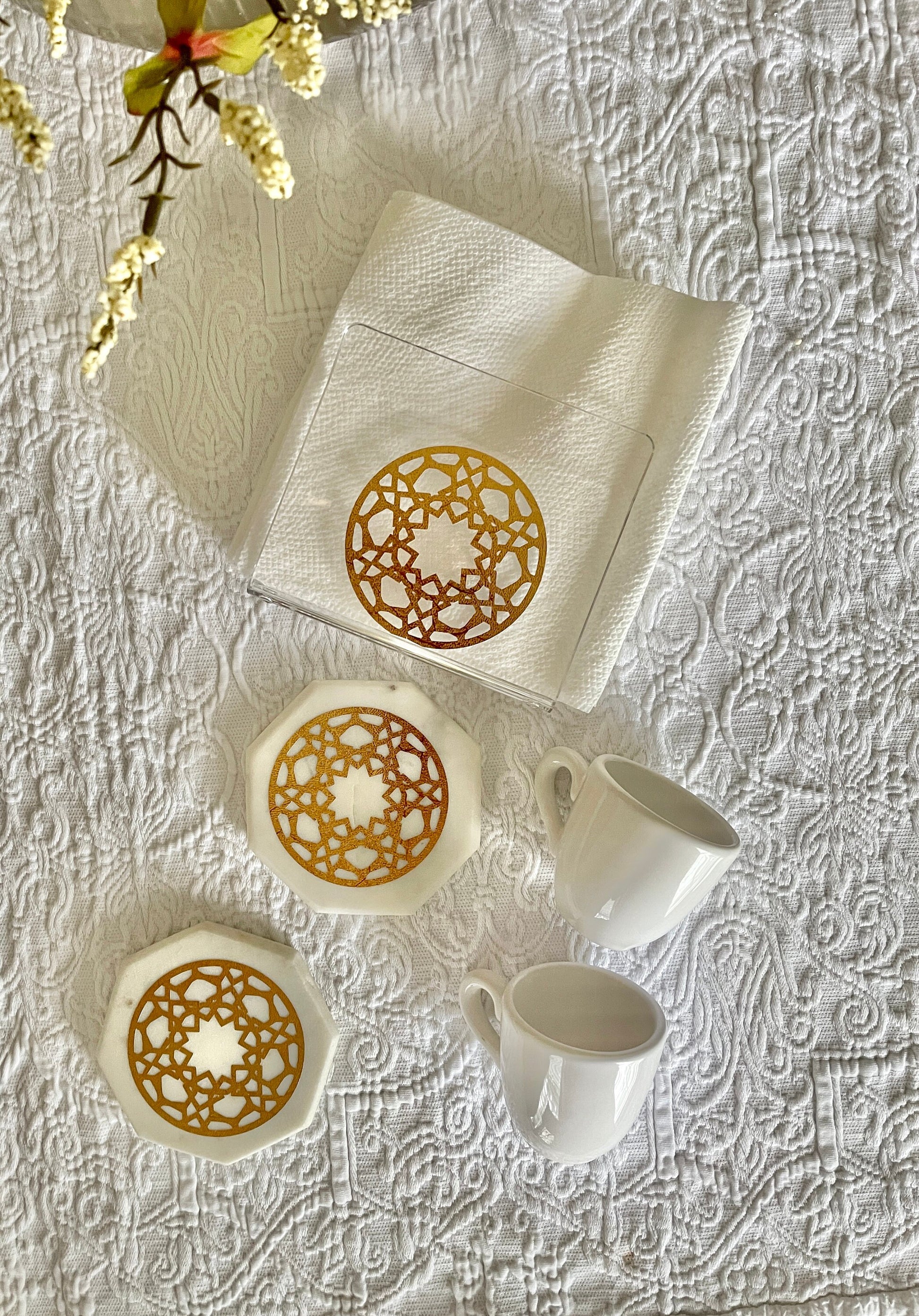 Arabic napkin holder - acrylic napkin holder with islamic round design