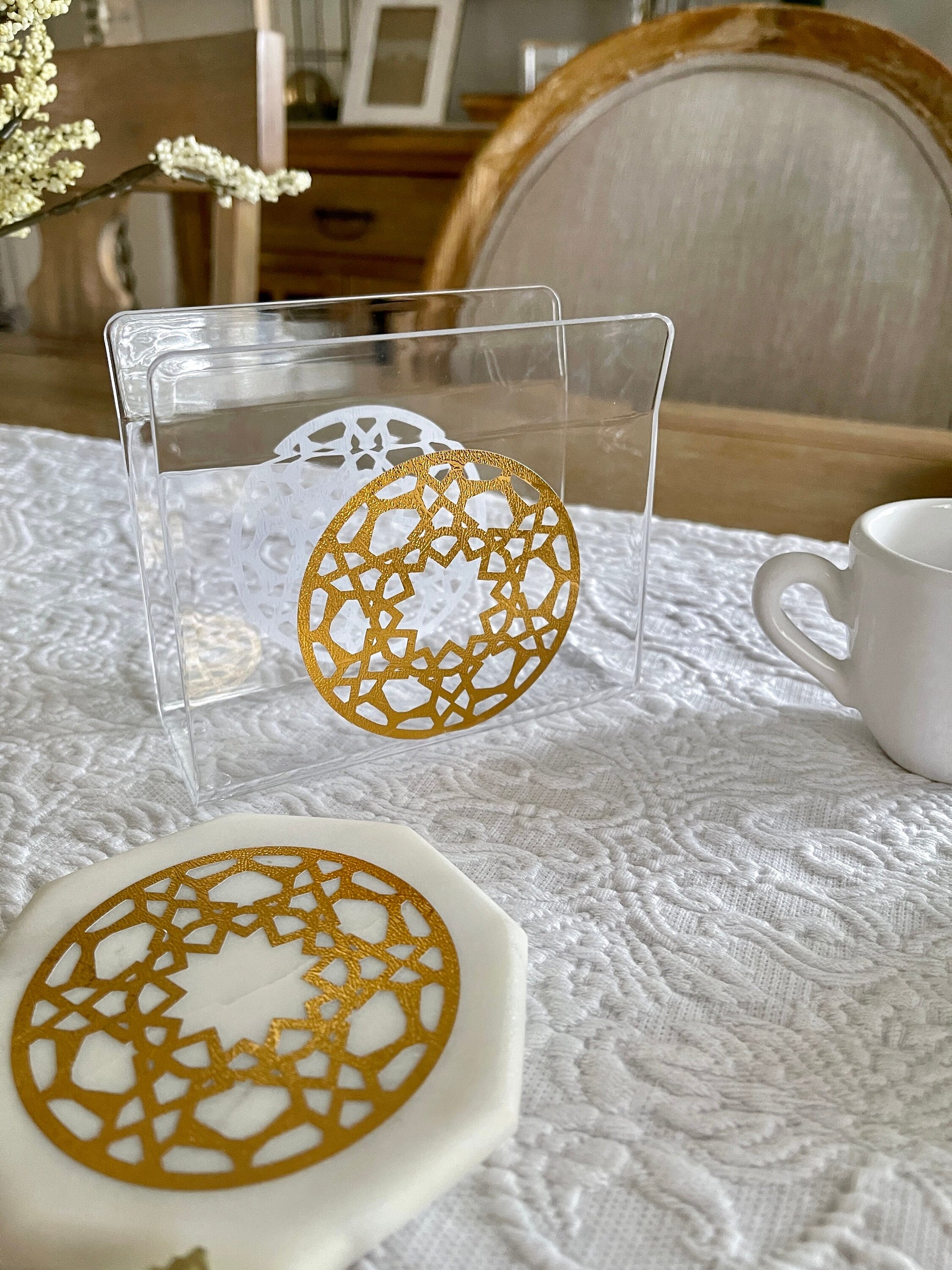 Arabic napkin holder - acrylic napkin holder with islamic round design