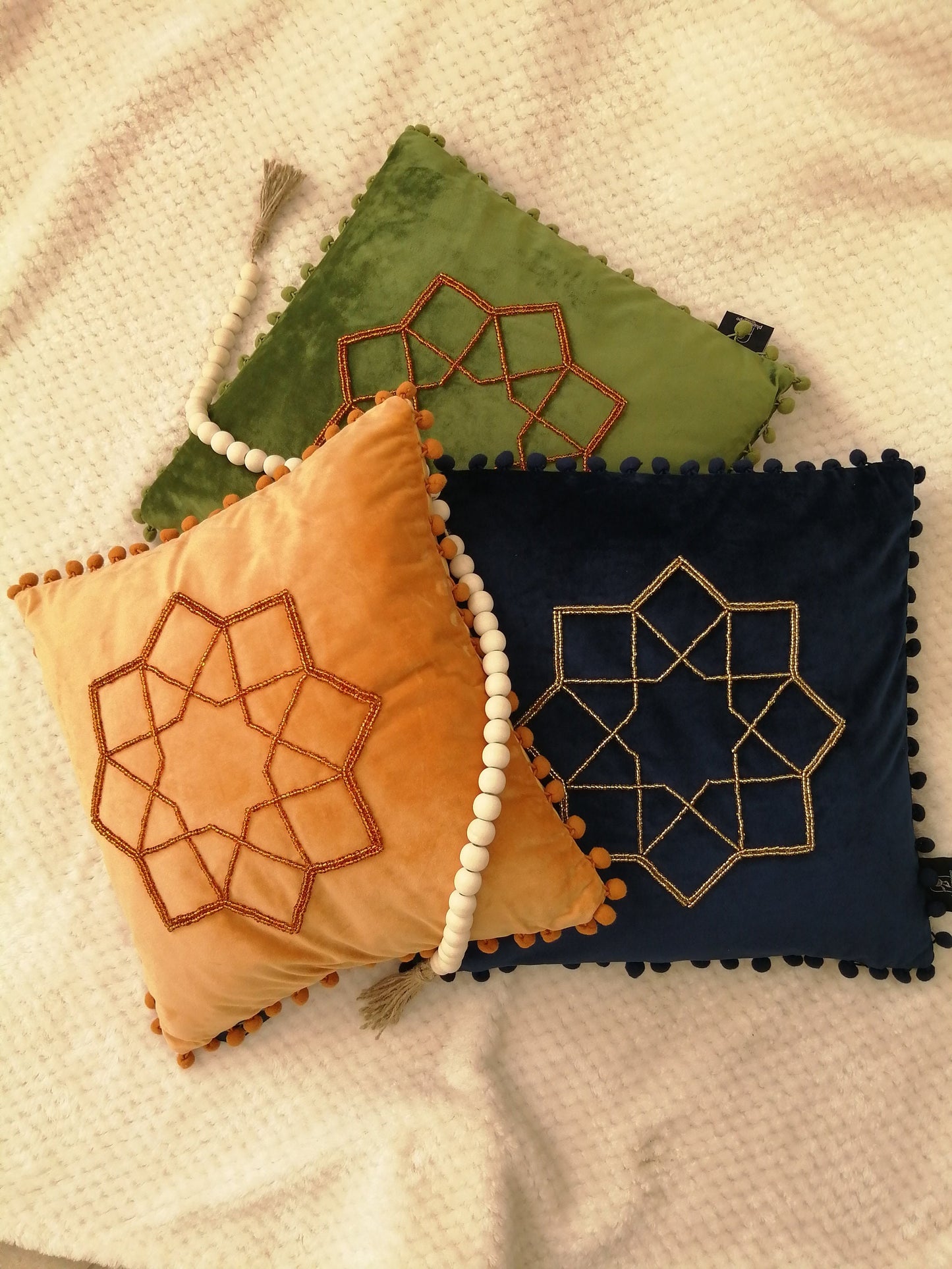 Ramadan Velvet Pillow Covers - Islamic Beaded Cushion Decor - Soft Velvet Ramadan Decoration - Islamic Design Pillowcases