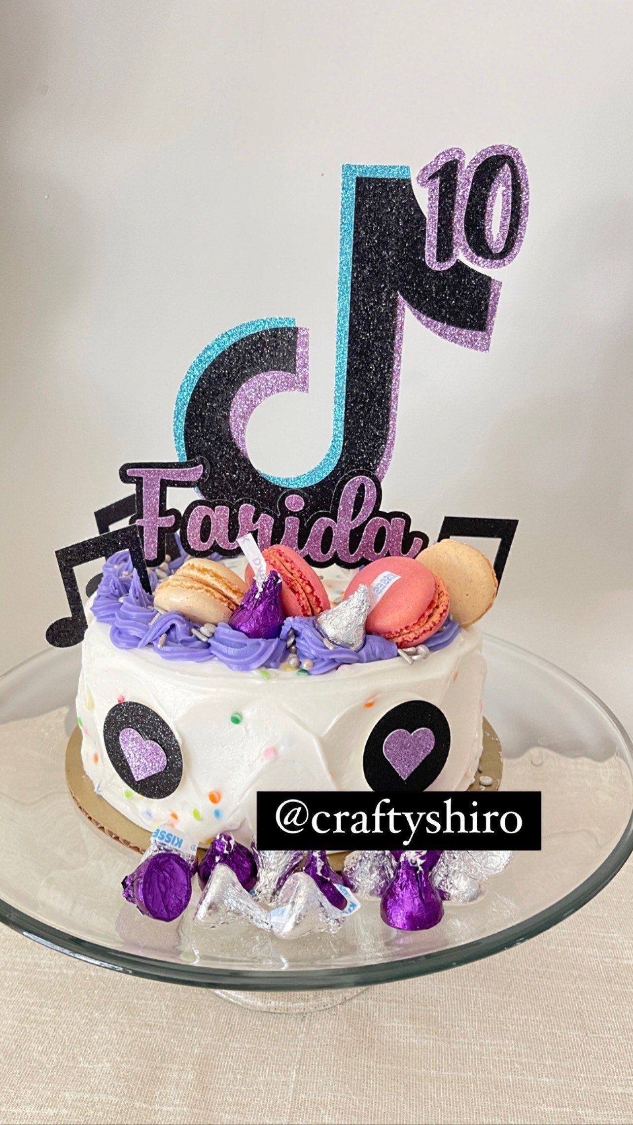 TikTok inspired cake topper, Customized TikTok cake topper, TikTok birthday party, tiktok cakes