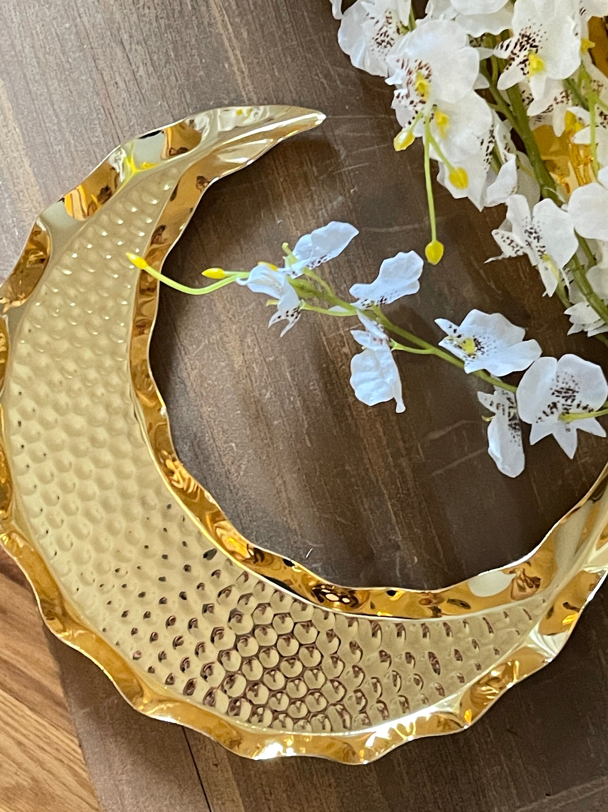 Ramadan plate, Ramadan Moon plate, Ramadan decoration, Crescent moon shaped plate for Ramadan table decoration, Gold Ramadan tray