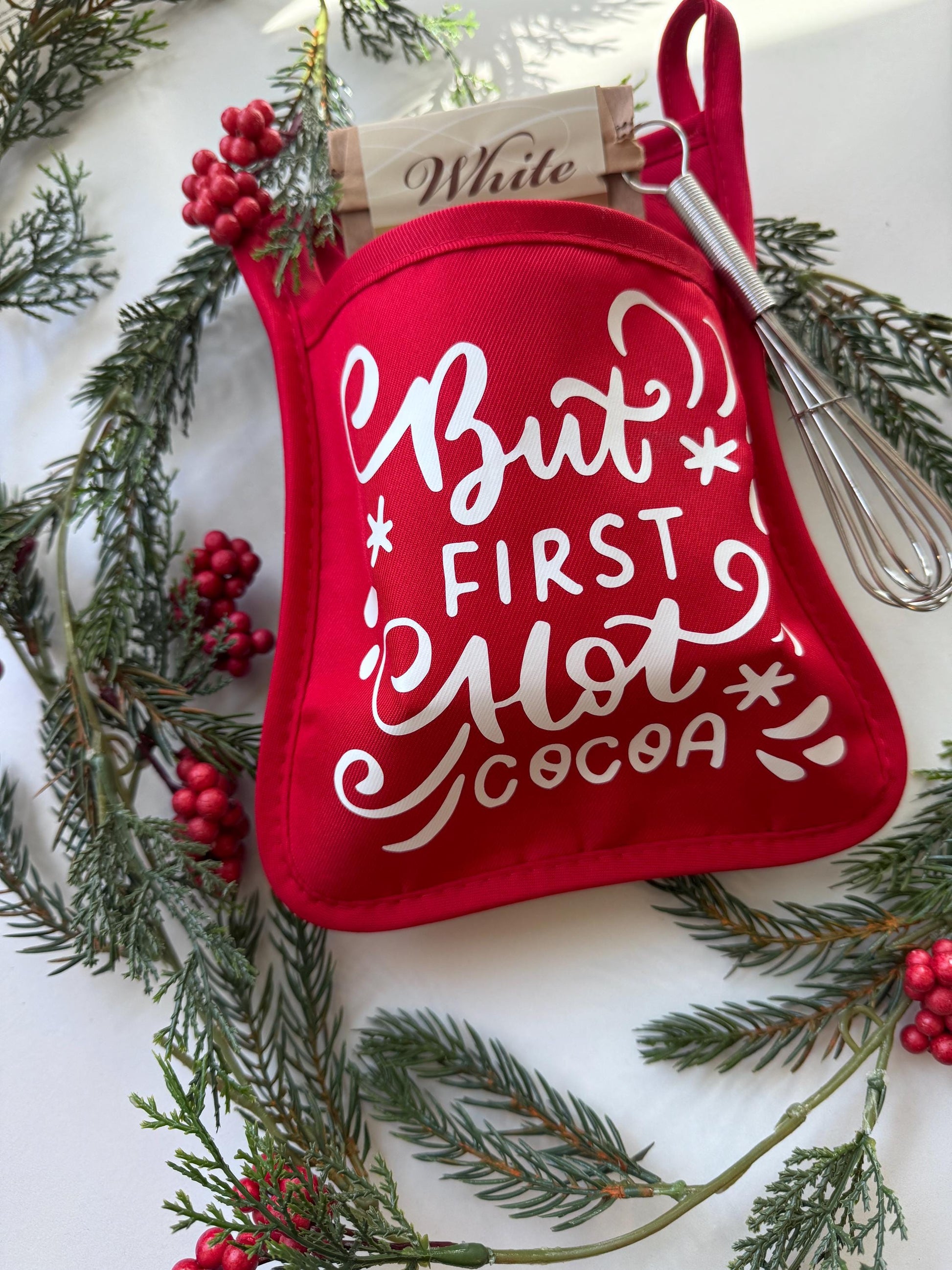 Neighbor Gift | Potholder Neighbor Gift | Oven Mitt Gift | Easy Holiday Gift | Hot Coco Gift | Christmas Gift | Coworker Gift | Secret Santa