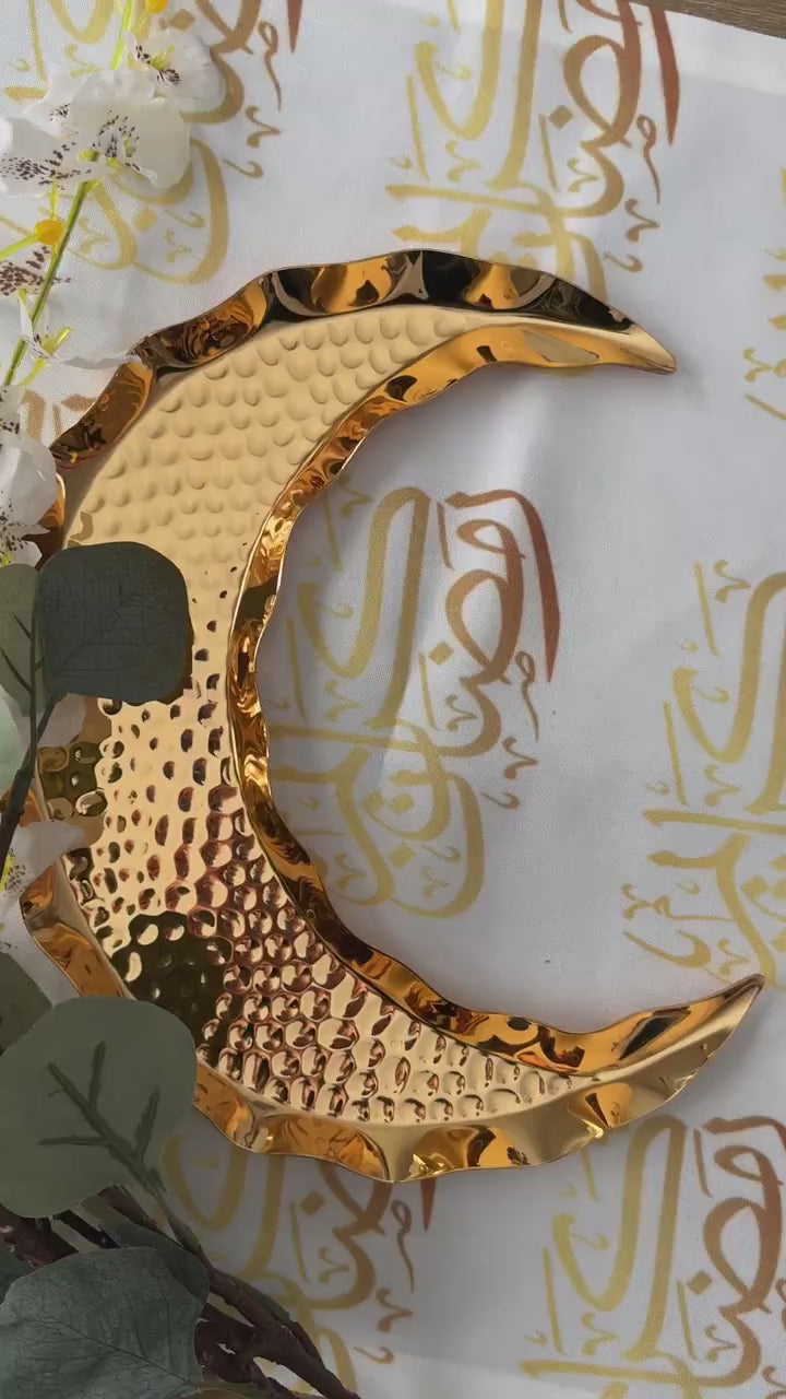 Ramadan plate, Ramadan Moon plate, Ramadan decoration, Crescent moon shaped plate for Ramadan table decoration, Gold Ramadan tray